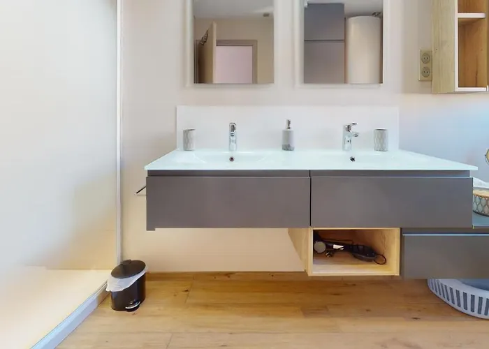 Апартаменты Le Clos Des Maraichers Avec Parking *