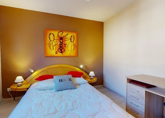 Апартаменты Le Clos Des Maraichers Avec Parking