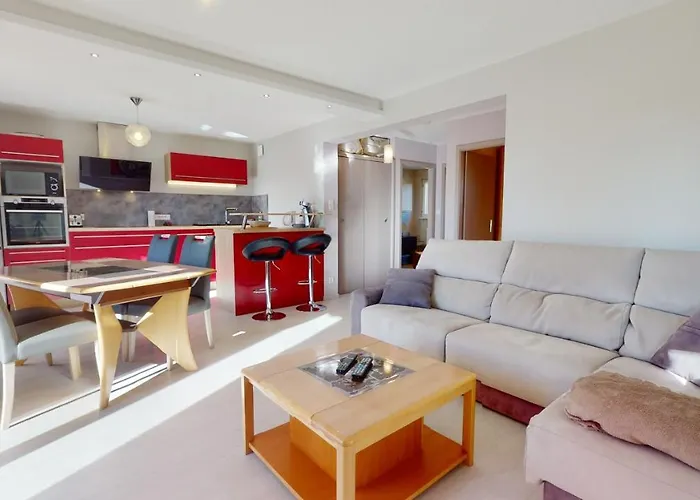 Апартаменты Le Clos Des Maraichers Avec Parking